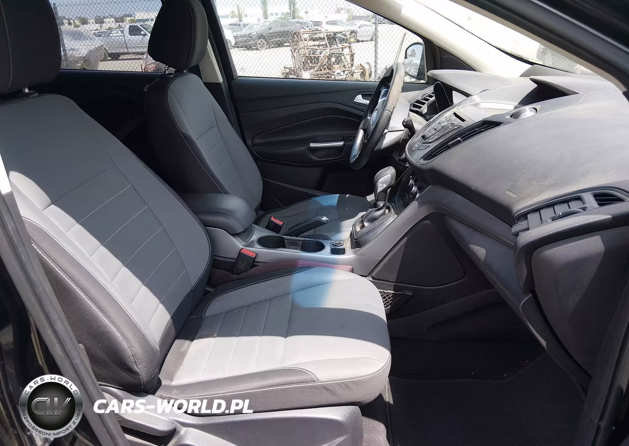 2016 Ford Escape Se VIN:1FMCU0G73GUC28268 - 5