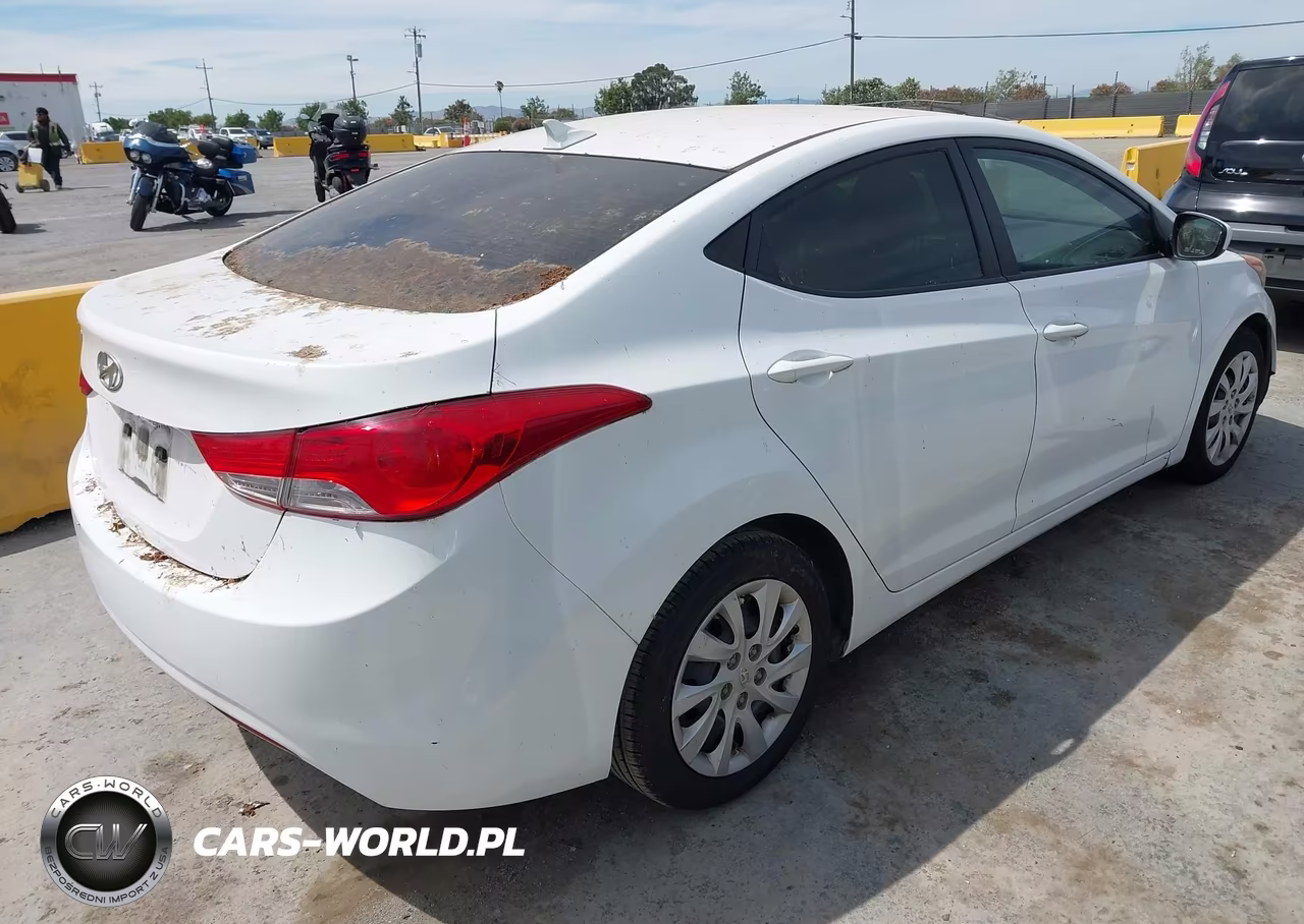 2013 Hyundai Elantra Gls-Limited VIN:5NPDH4AE4DH230337 - 4