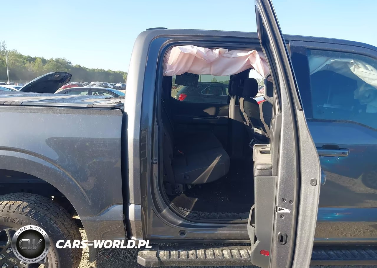 2024 Ford F-150 Xlt VIN:1FTEW3LP2RKF10477 - 8