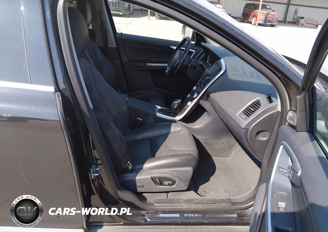 2016 Volvo Xc60 T5 Drive-E Premier VIN:YV440MDK9G2798109 - 5