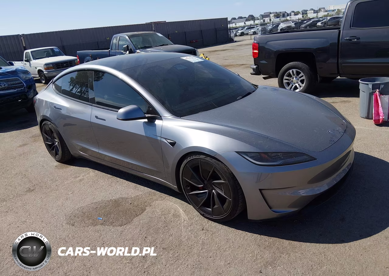 2024 Tesla Model 3 Performance All-Wheel Drive VIN:5YJ3E1ET5RF866718 - 1