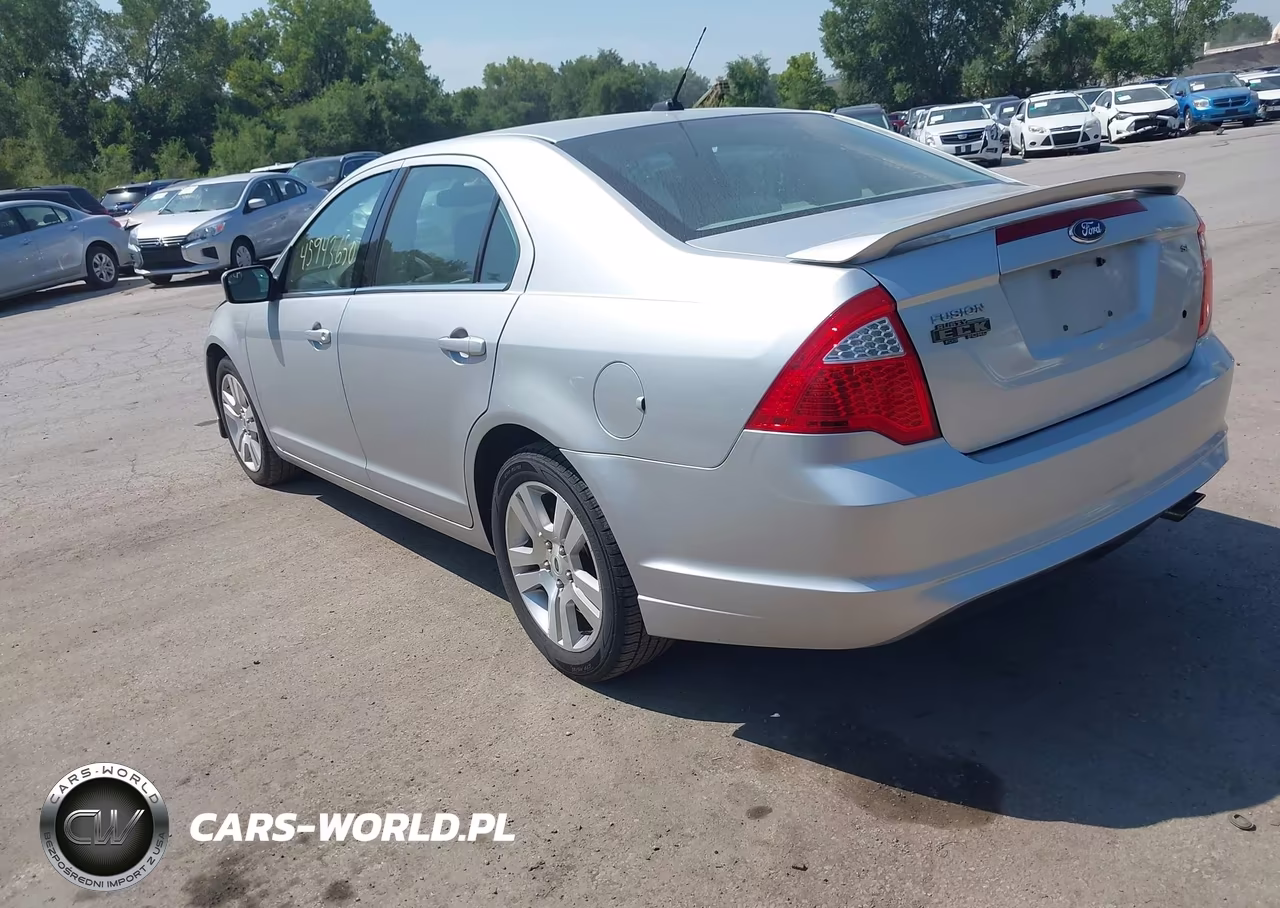 2011 Ford Fusion Se VIN:3FAHP0HA0BR234479 - 3