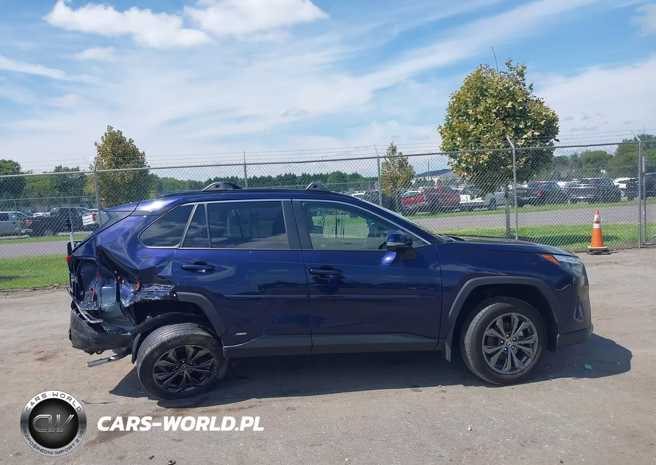 2025 Toyota Rav4 Hybrid Xle Premium VIN:JTMB6RFV3SJ065372 - 13