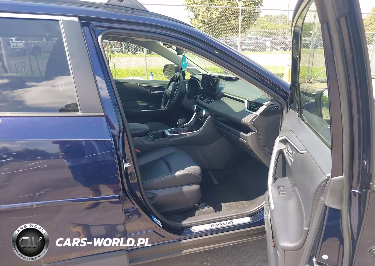 2025 Toyota Rav4 Hybrid Xle Premium VIN:JTMB6RFV3SJ065372 - 5