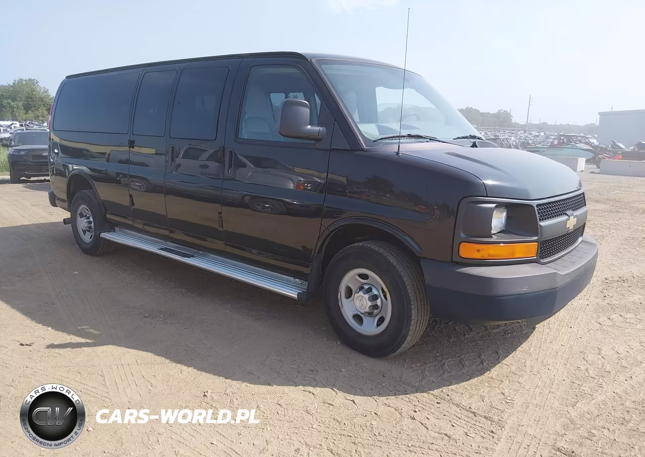2014 Chevrolet Express 3500 Ls – zdjęcie 1 z 16
