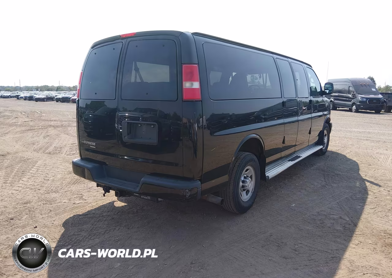 2014 Chevrolet Express 3500 Ls VIN:1GAZGZFG2E1208046 - 4