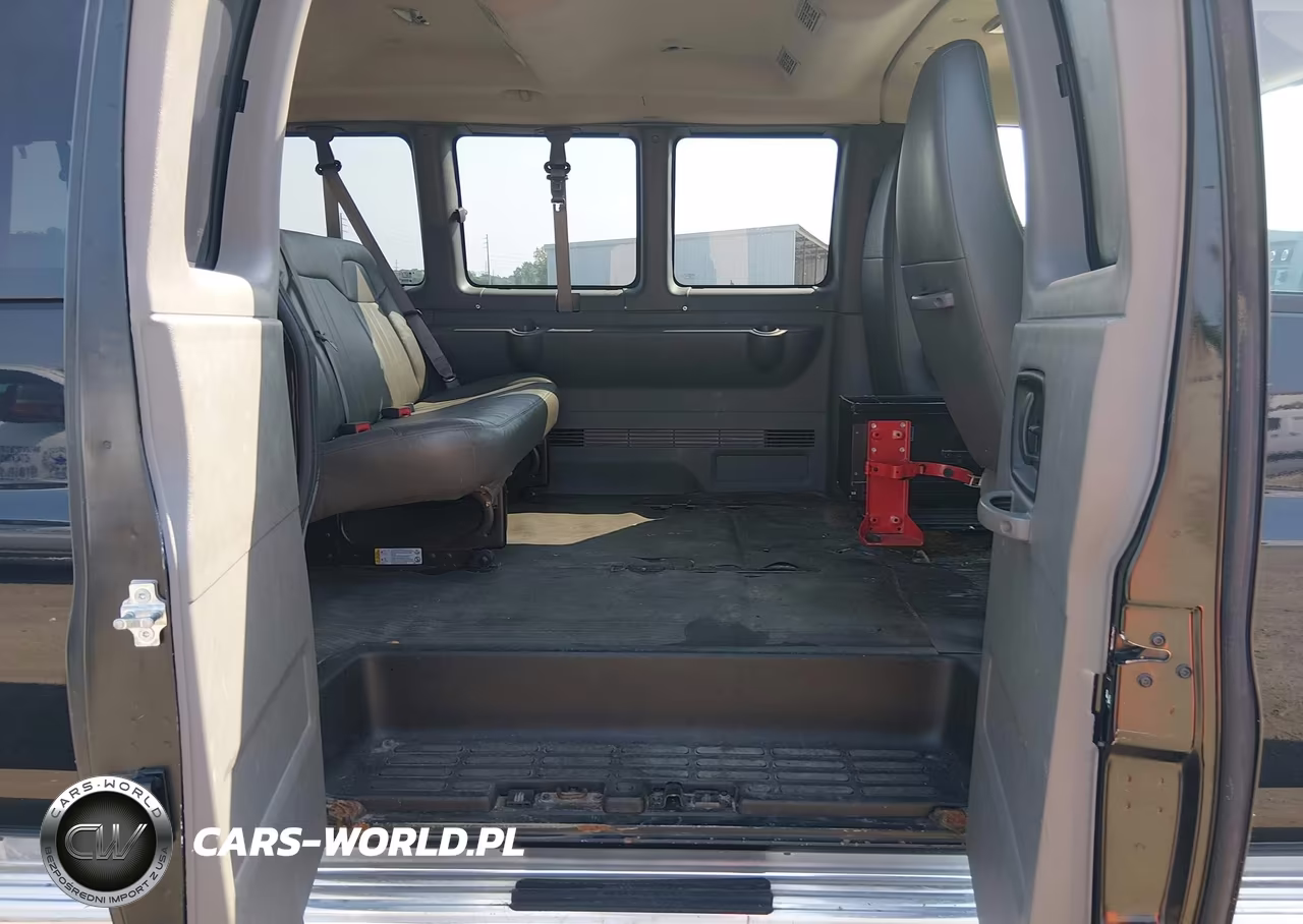 2014 Chevrolet Express 3500 Ls VIN:1GAZGZFG2E1208046 - 8