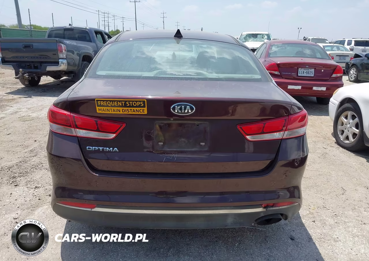 2018 Kia Optima Lx VIN:5XXGT4L39JG263008 - 16