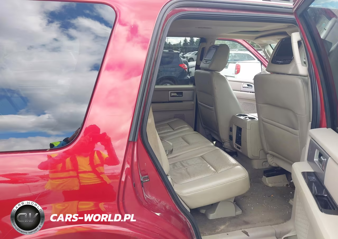 2014 Ford Expedition Limited VIN:1FMJU2A55EEF49794 - 8