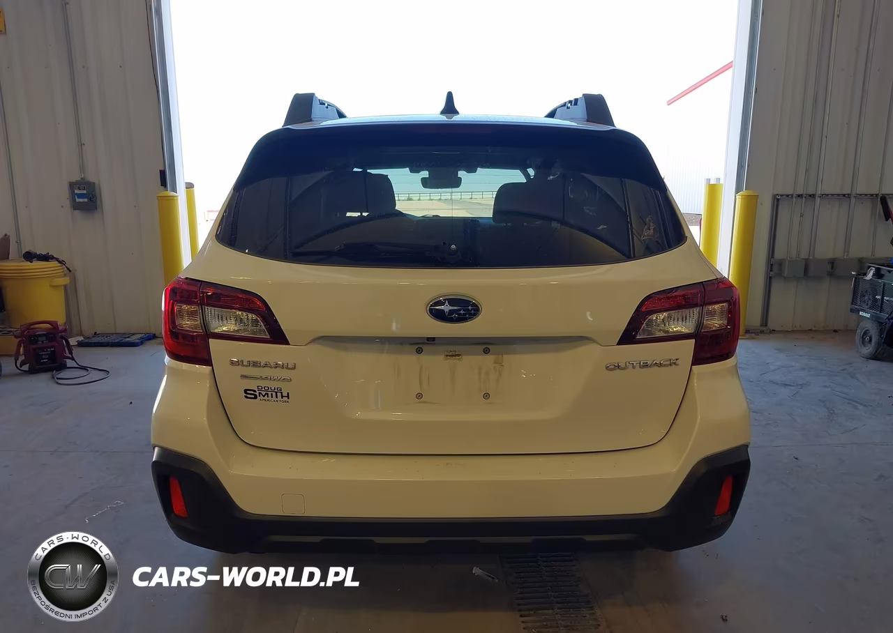 2019 Subaru Outback 2.5I Premium VIN:4S4BSAFC6K3366035 - 17