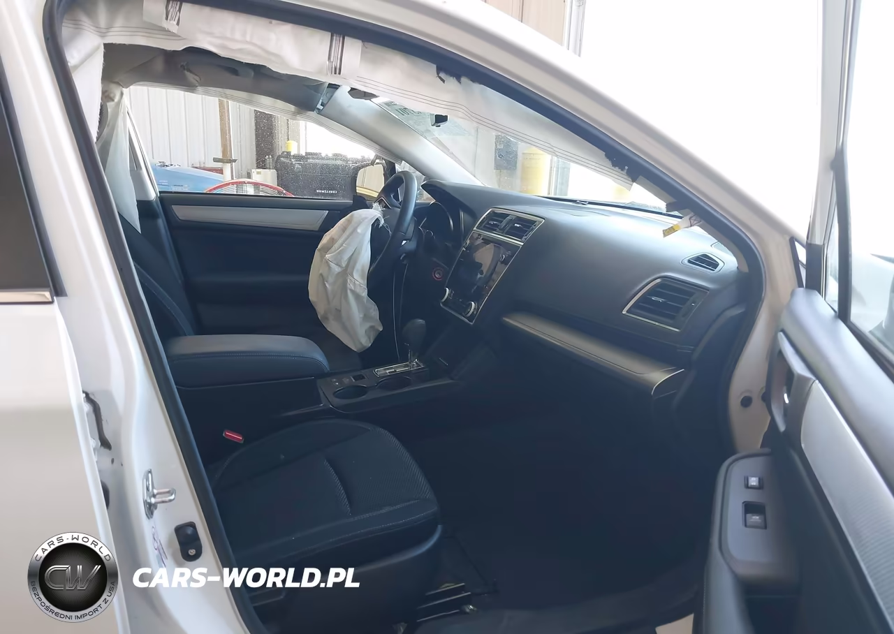 2019 Subaru Outback 2.5I Premium VIN:4S4BSAFC6K3366035 - 5