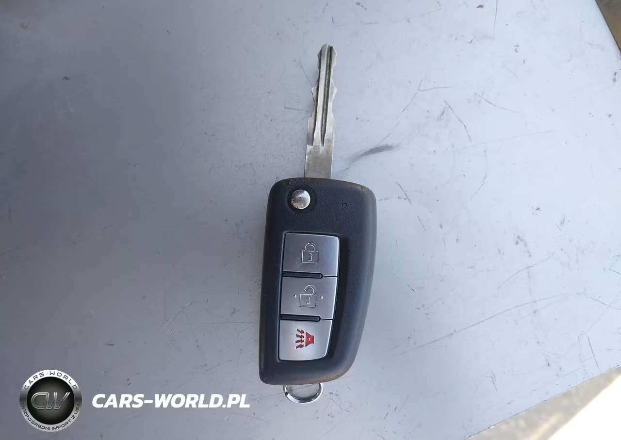 2018 Nissan Rogue S VIN:KNMAT2MT0JP602238 - 11