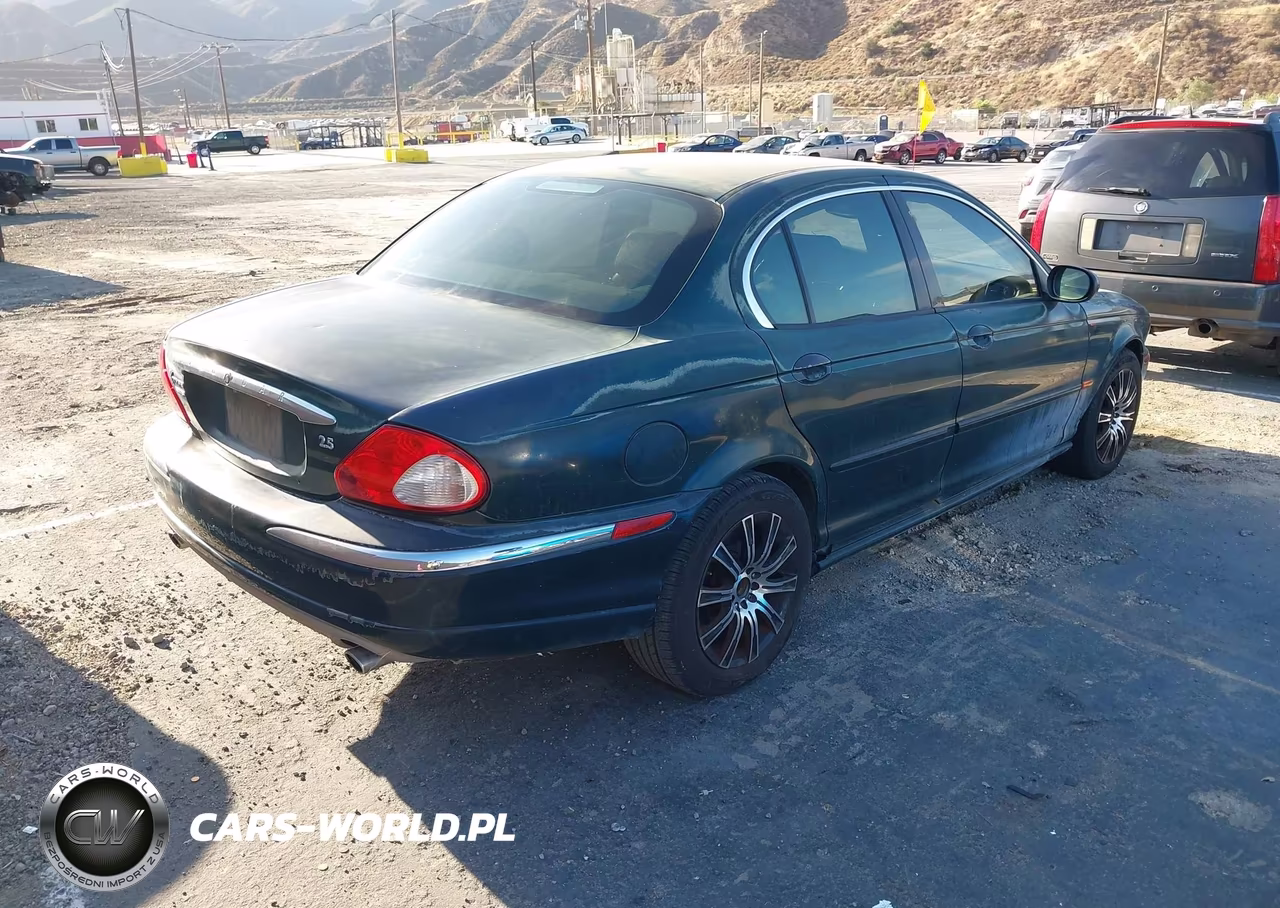 2003 Jaguar X-Type 2.5 VIN:SAJEA51D83XD49781 - 4