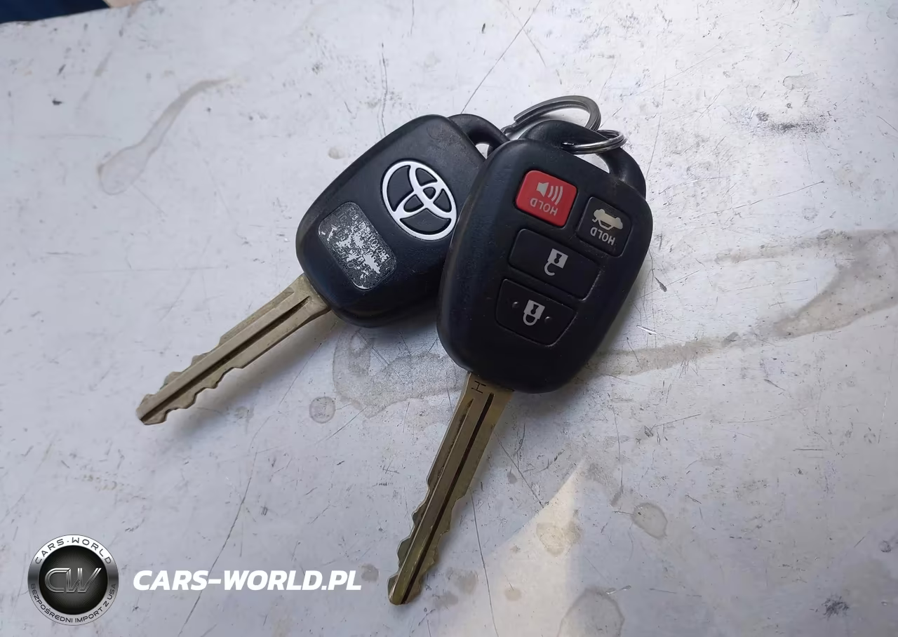 2014 Toyota Corolla Le Plus VIN:5YFBURHE9EP091574 - 11