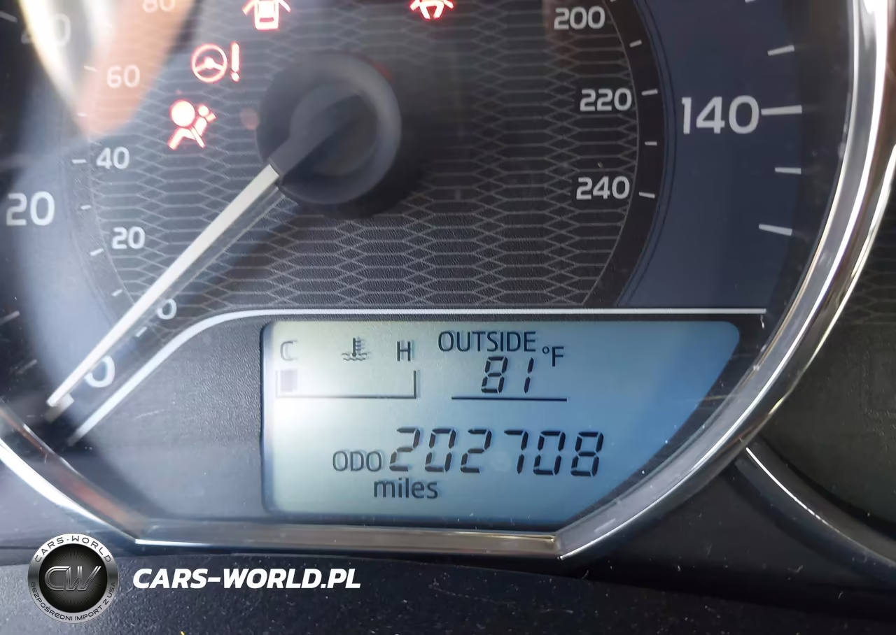 2014 Toyota Corolla Le Plus VIN:5YFBURHE9EP091574 - 15