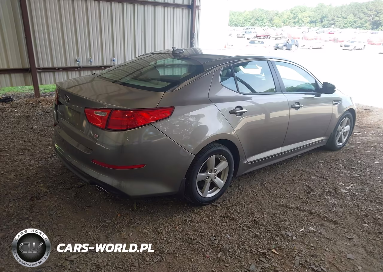 2015 Kia Optima Lx VIN:5XXGM4A7XFG429482 - 4