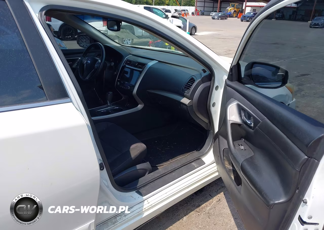 2015 Nissan Altima 2.5 Sv VIN:1N4AL3AP6FC218532 - 5