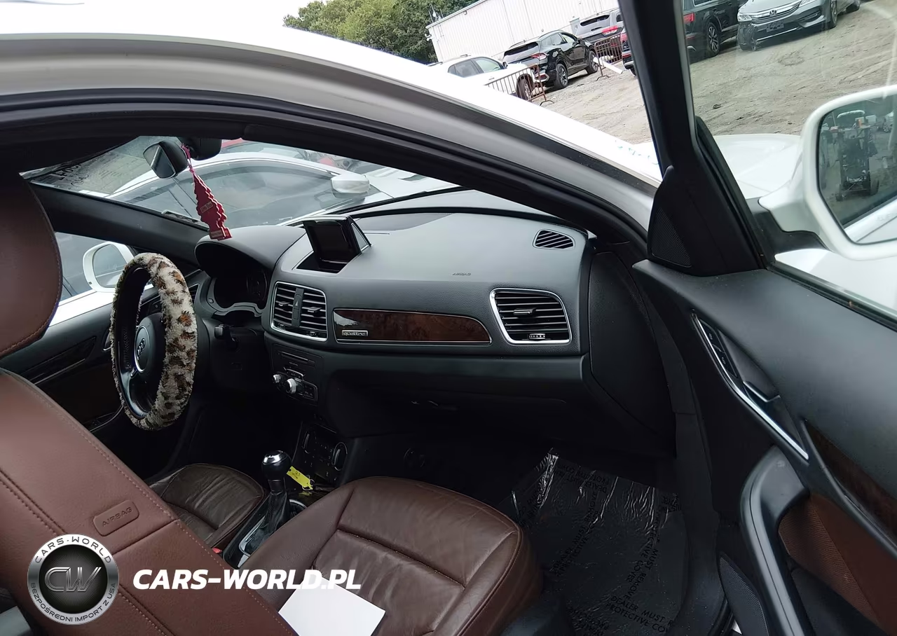 2016 Audi Q3 2.0T Premium Plus VIN:WA1EFCFS9GR009763 - 5