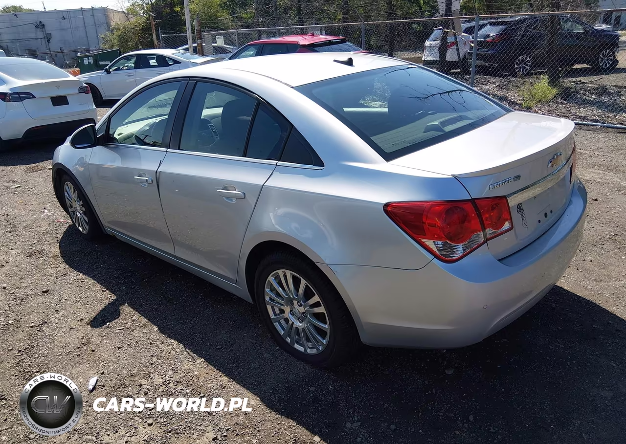 2013 Chevrolet Cruze Eco Auto VIN:1G1PH5SB0D7130563 - 3