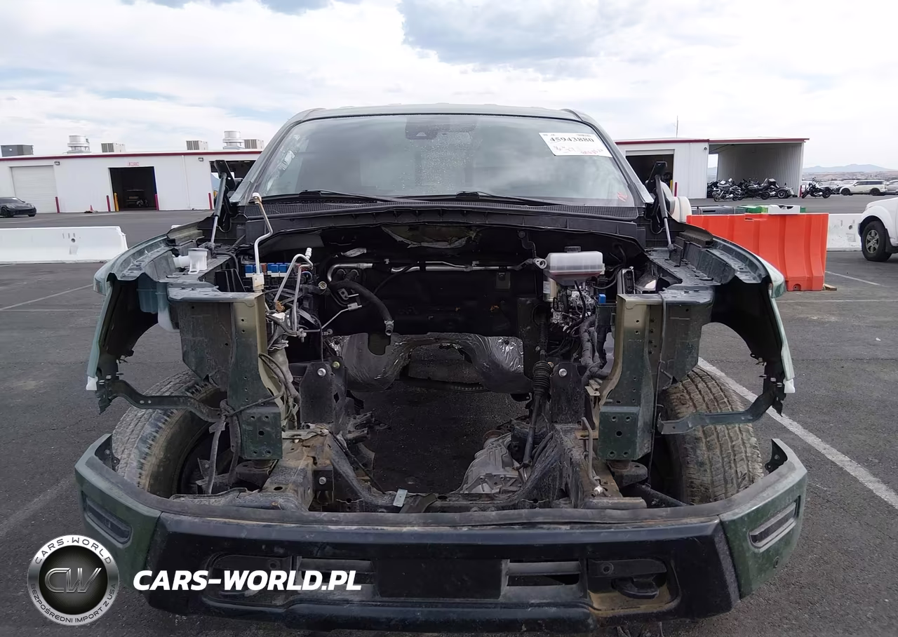2024 Nissan Titan Sv 4X4 VIN:1N6AA1ED0RN110661 - 6