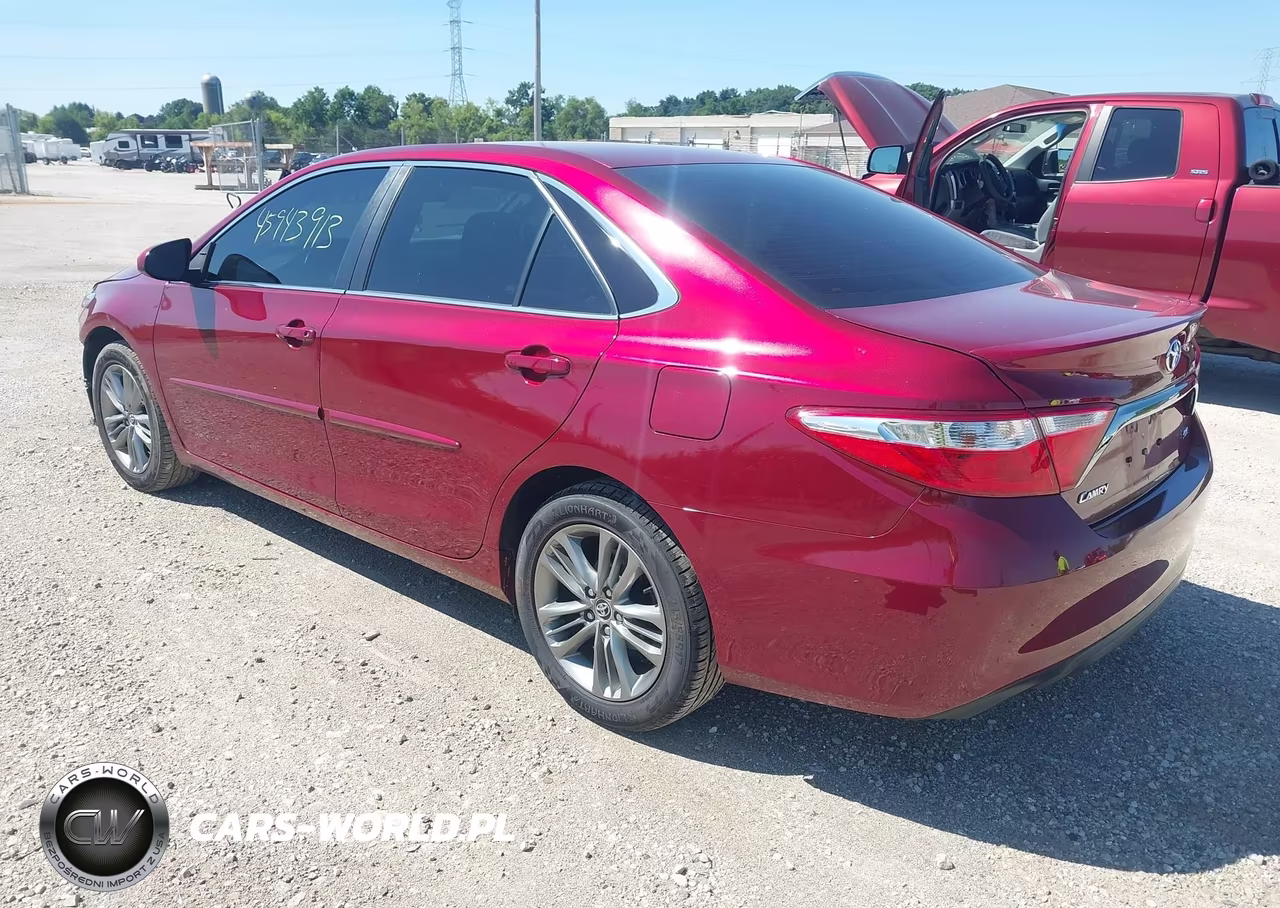 2016 Toyota Camry Se VIN:4T1BF1FK1GU547508 - 3