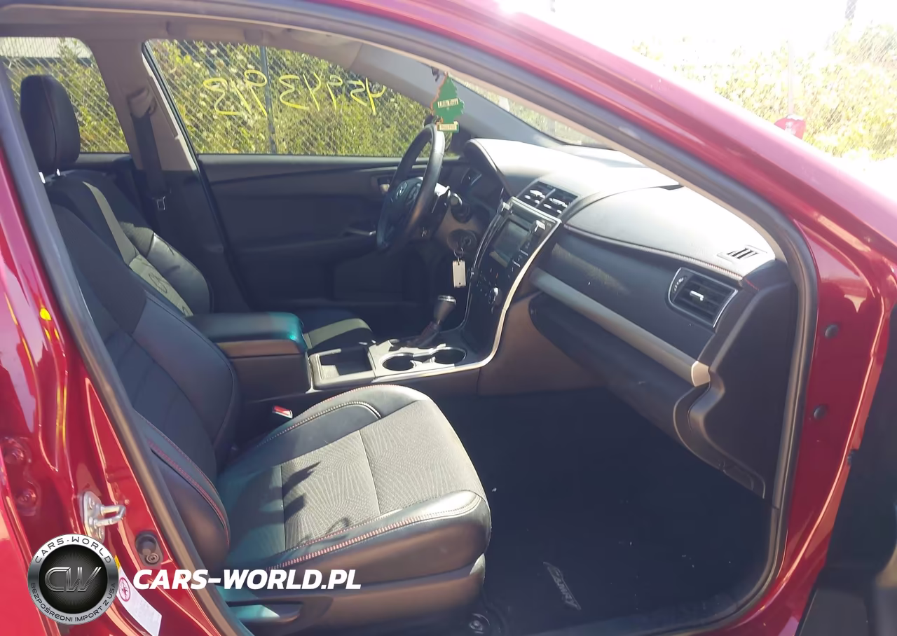 2016 Toyota Camry Se VIN:4T1BF1FK1GU547508 - 5