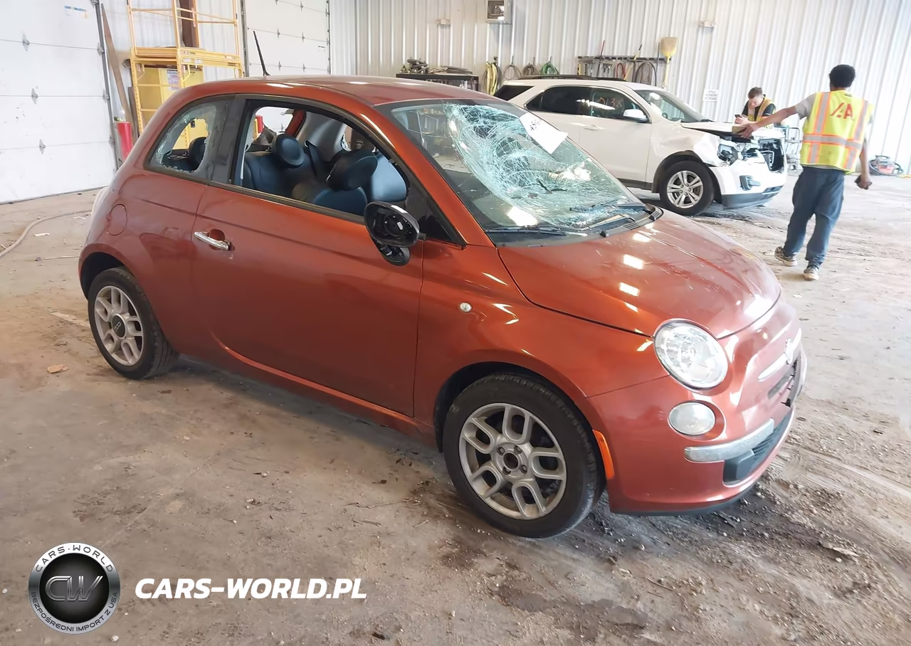 2015 Fiat 500 Pop – zdjęcie 1 z 11