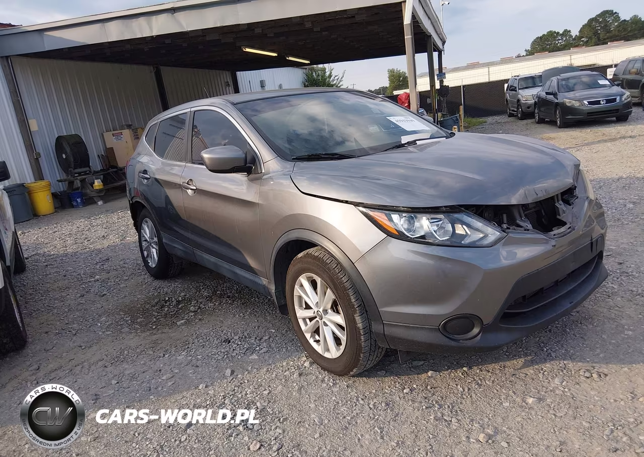 2019 Nissan Rogue Sport S – zdjęcie 1 z 18