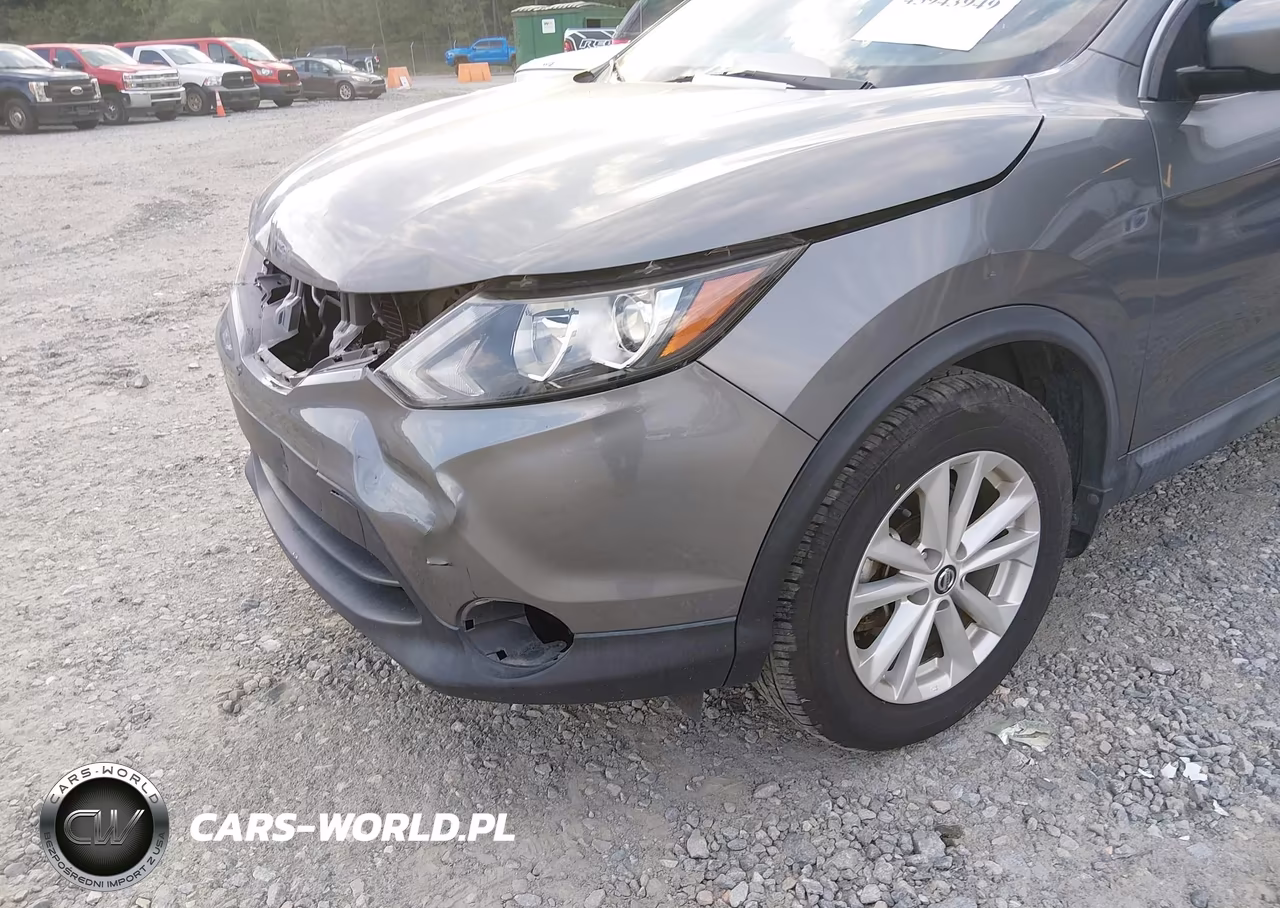 2019 Nissan Rogue Sport S VIN:JN1BJ1CP7KW235325 - 6