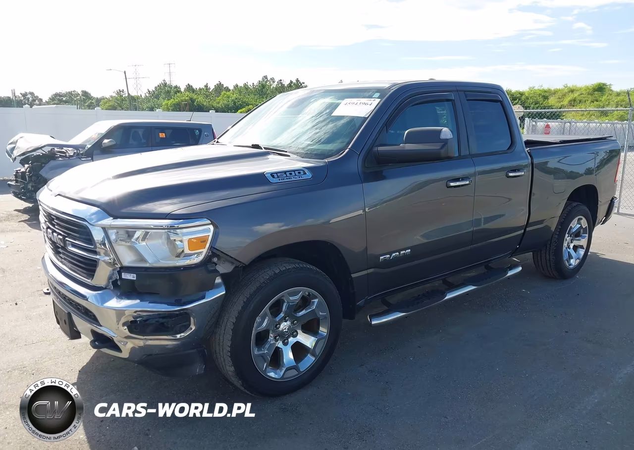 2019 Ram 1500 Big Horn-Lone Star 4X4 6'4 Box VIN:1C6SRFBT2KN580812 - 2