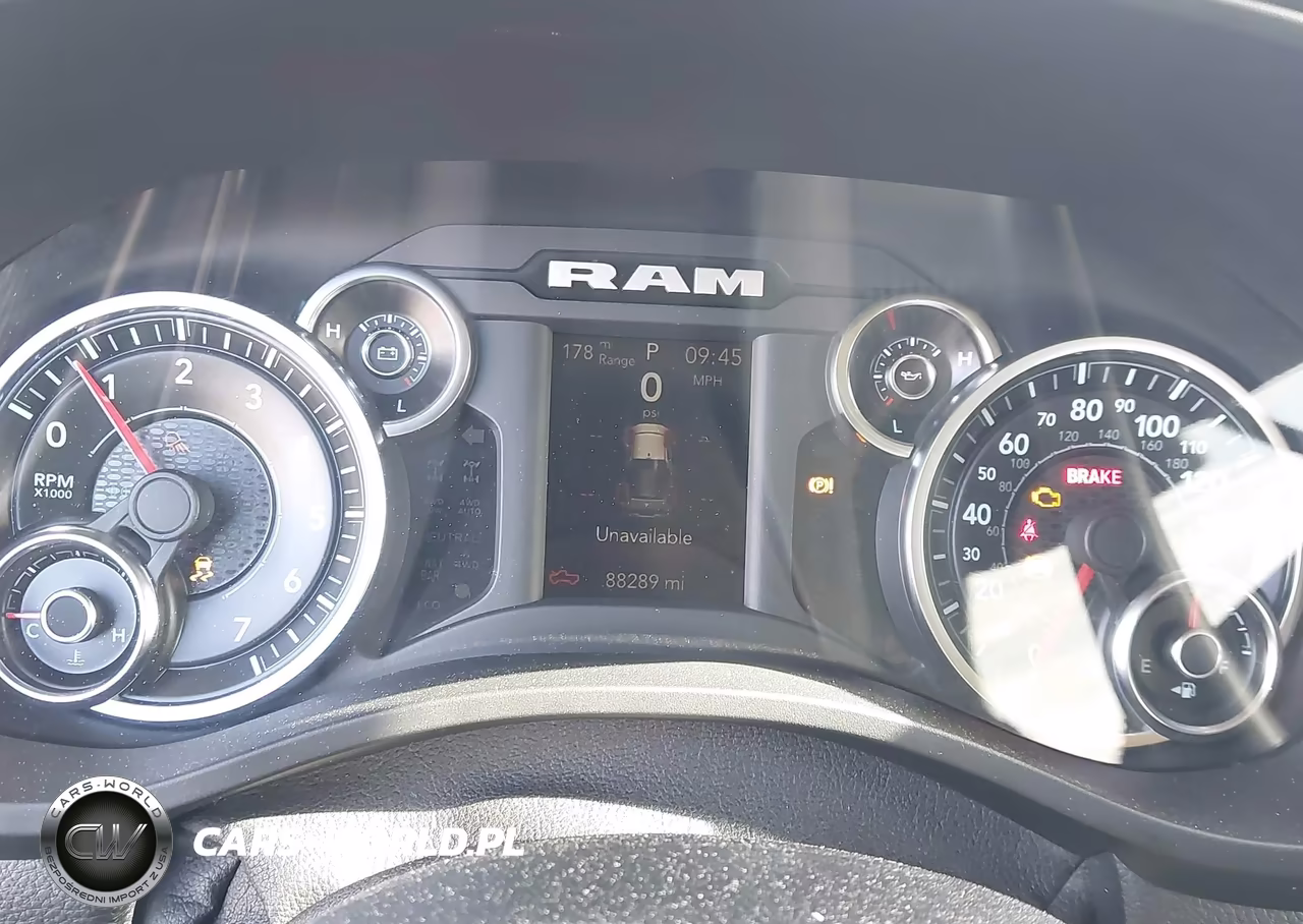 2019 Ram 1500 Big Horn-Lone Star 4X4 6'4 Box VIN:1C6SRFBT2KN580812 - 7