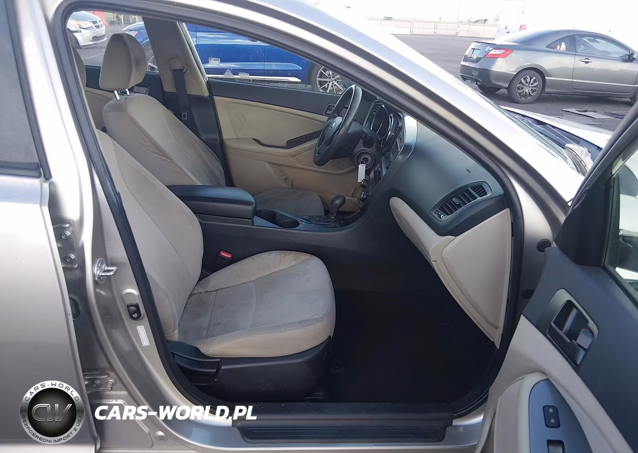 2013 Kia Optima Lx VIN:KNAGM4A77D5393992 - 5