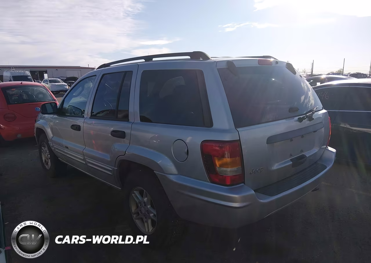 2004 Jeep Grand Cherokee Laredo VIN:1J4GW48N14C235073 - 3