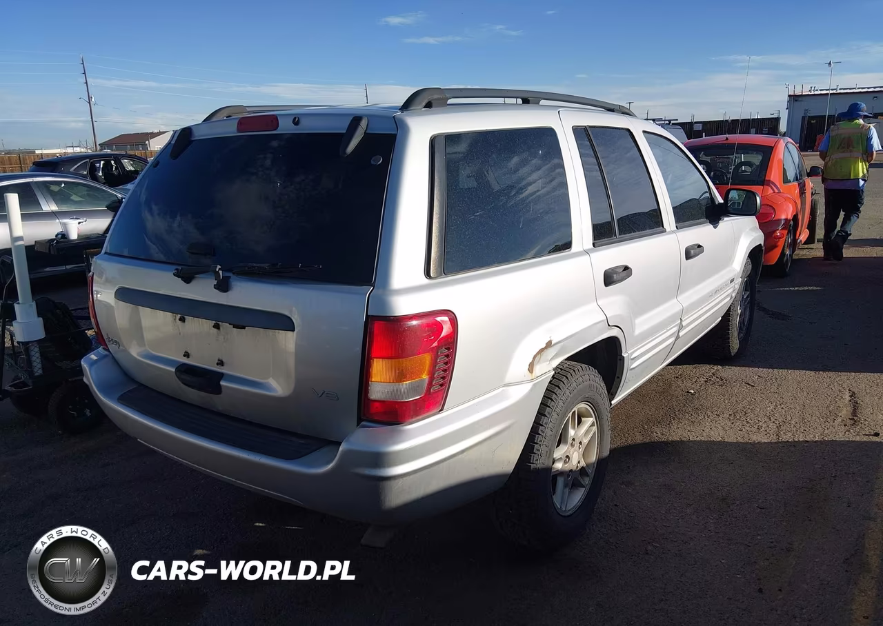 2004 Jeep Grand Cherokee Laredo VIN:1J4GW48N14C235073 - 4