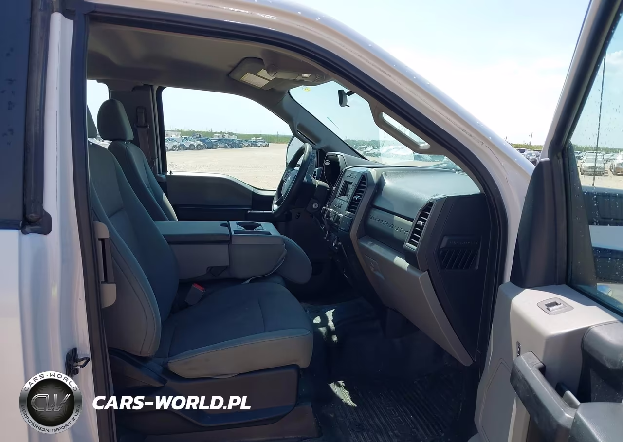 2018 Ford F-250 Xl VIN:1FT7X2B60JEC22193 - 5
