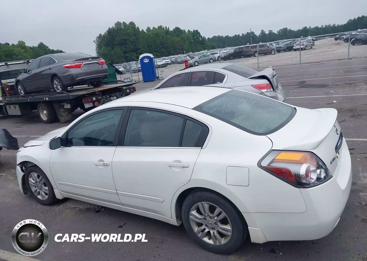 2011 Nissan Altima 2.5 S VIN:1N4AL2AP6BC180594 - 14