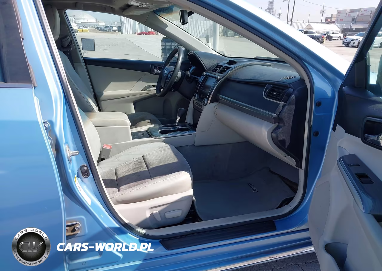 2012 Toyota Camry Hybrid Xle VIN:4T1BD1FK8CU049791 - 5