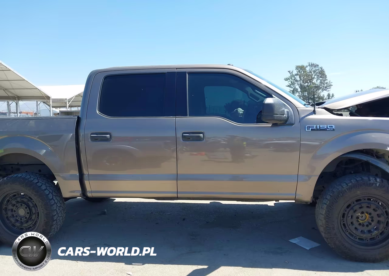 2018 Ford F-150 Xlt VIN:1FTEW1CB8JFB87932 - 12