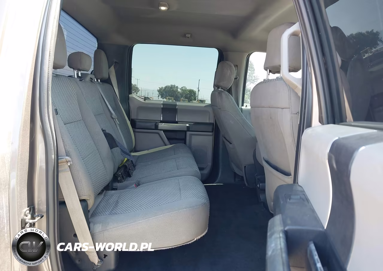 2018 Ford F-150 Xlt VIN:1FTEW1CB8JFB87932 - 8