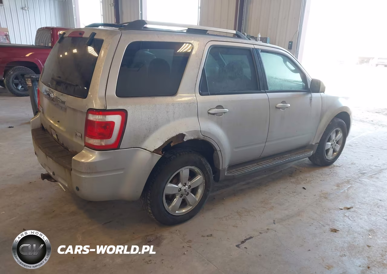 2010 Ford Escape Limited VIN:1FMCU9EG7AKC85731 - 4