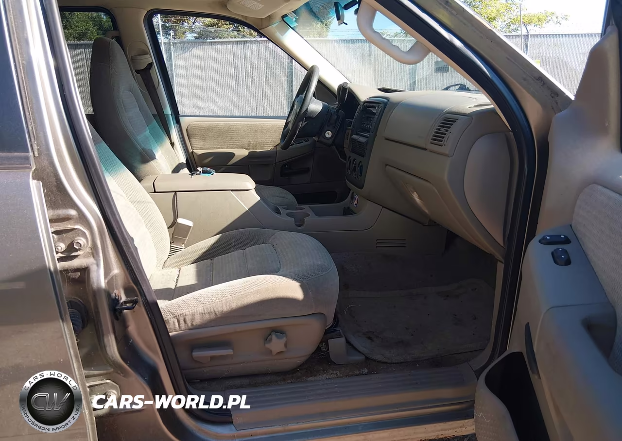 2002 Ford Explorer Xlt VIN:1FMZU73E32ZC08444 - 5