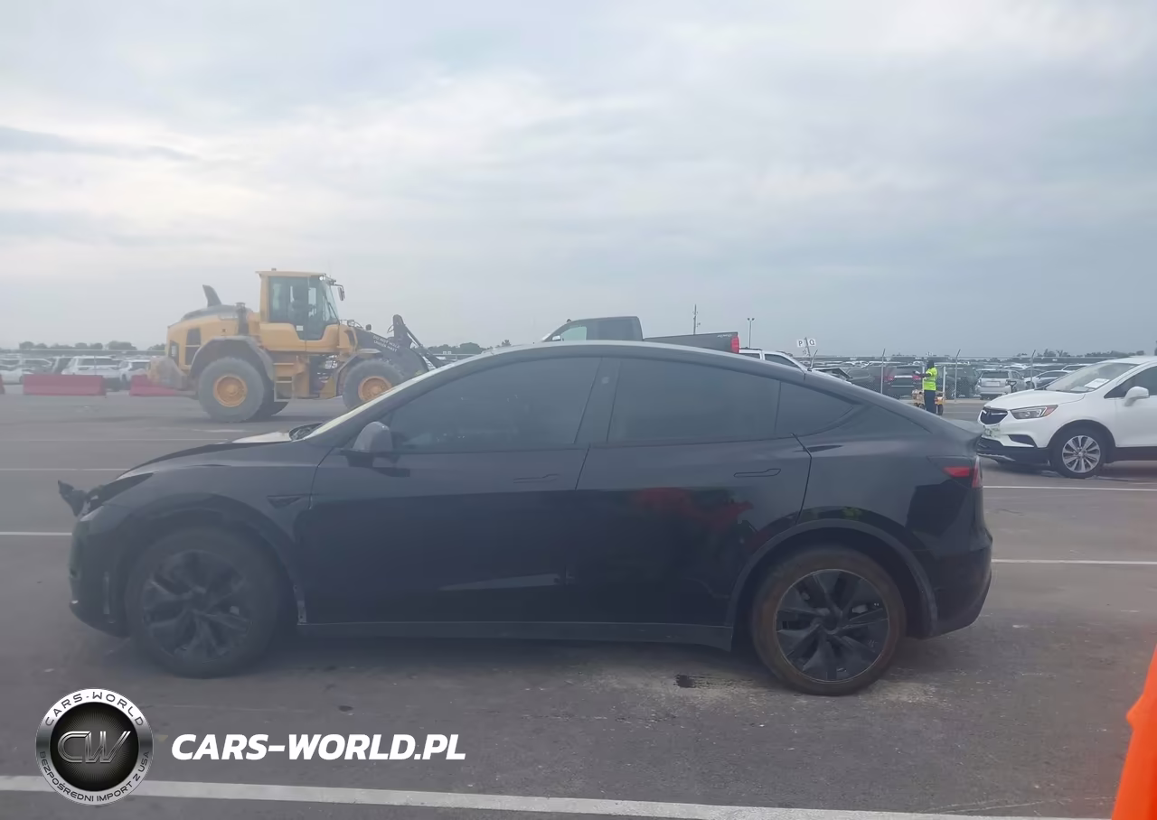 2025 Tesla Model Y Long Range Dual Motor All-Wheel Drive VIN:7SAYGDEE2SF222637 - 14