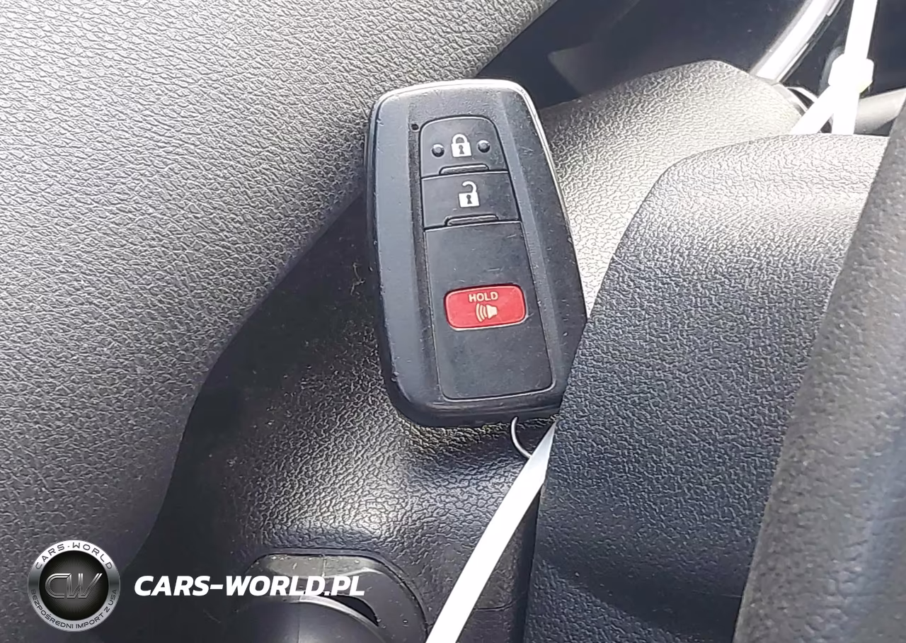 2022 Toyota Prius Le VIN:JTDKAMFU8N3159362 - 11