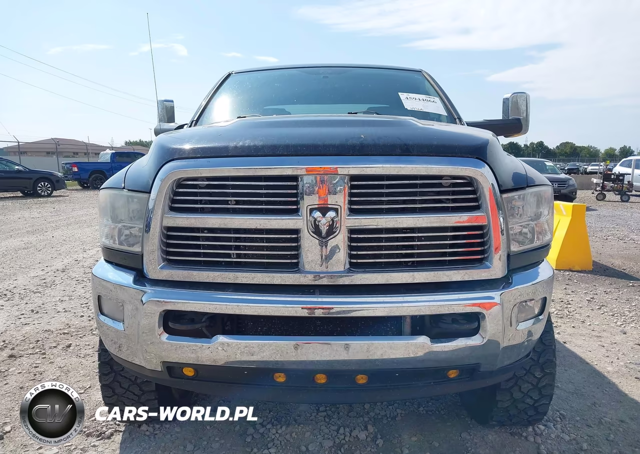 2011 Ram Ram 2500 Laramie VIN:3D7UT2CLXBG591064 - 12