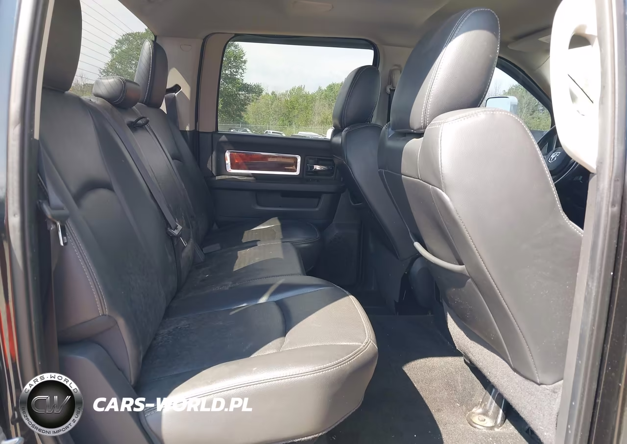 2011 Ram Ram 2500 Laramie VIN:3D7UT2CLXBG591064 - 8