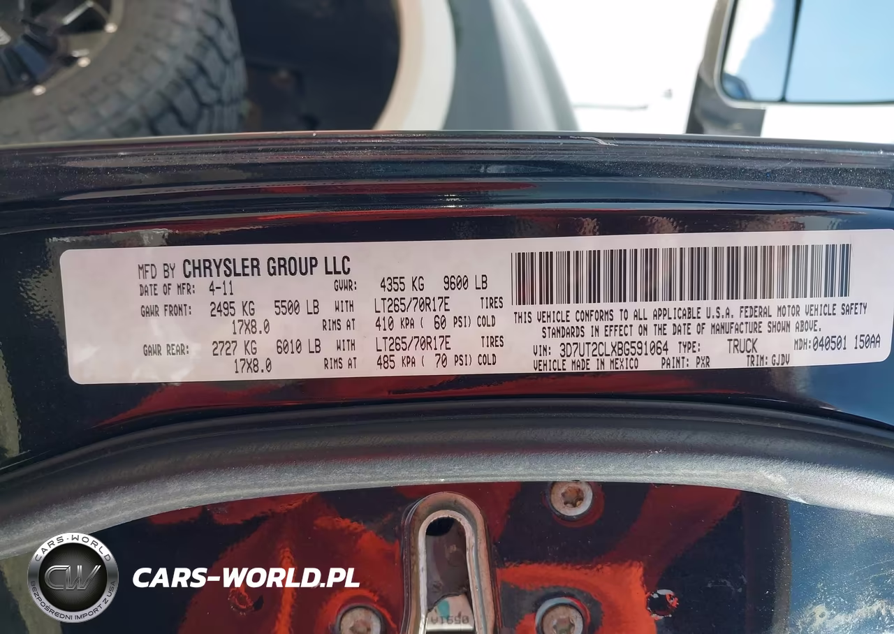 2011 Ram Ram 2500 Laramie VIN:3D7UT2CLXBG591064 - 9