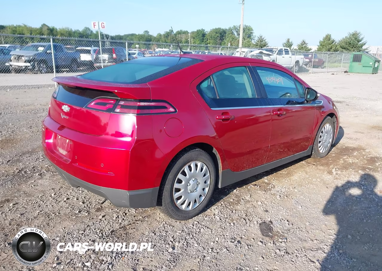 2014 Chevrolet Volt VIN:1G1RE6E43EU111500 - 4