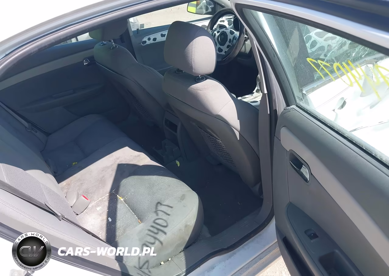2011 Chevrolet Malibu Ls VIN:1G1ZB5E1XBF256333 - 8
