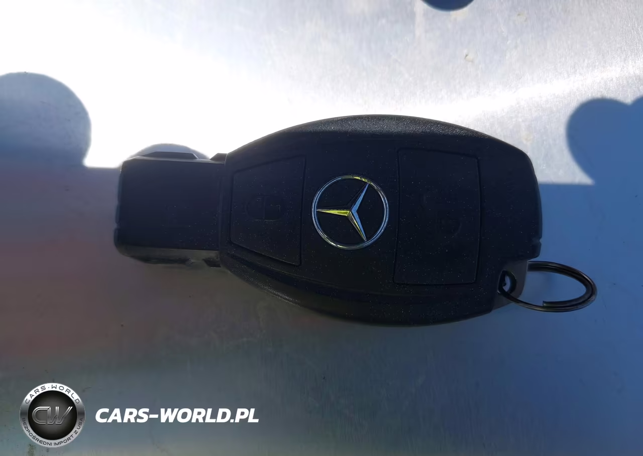 2018 Mercedes-Benz Metris VIN:WD3PG2EA3J3414049 - 11