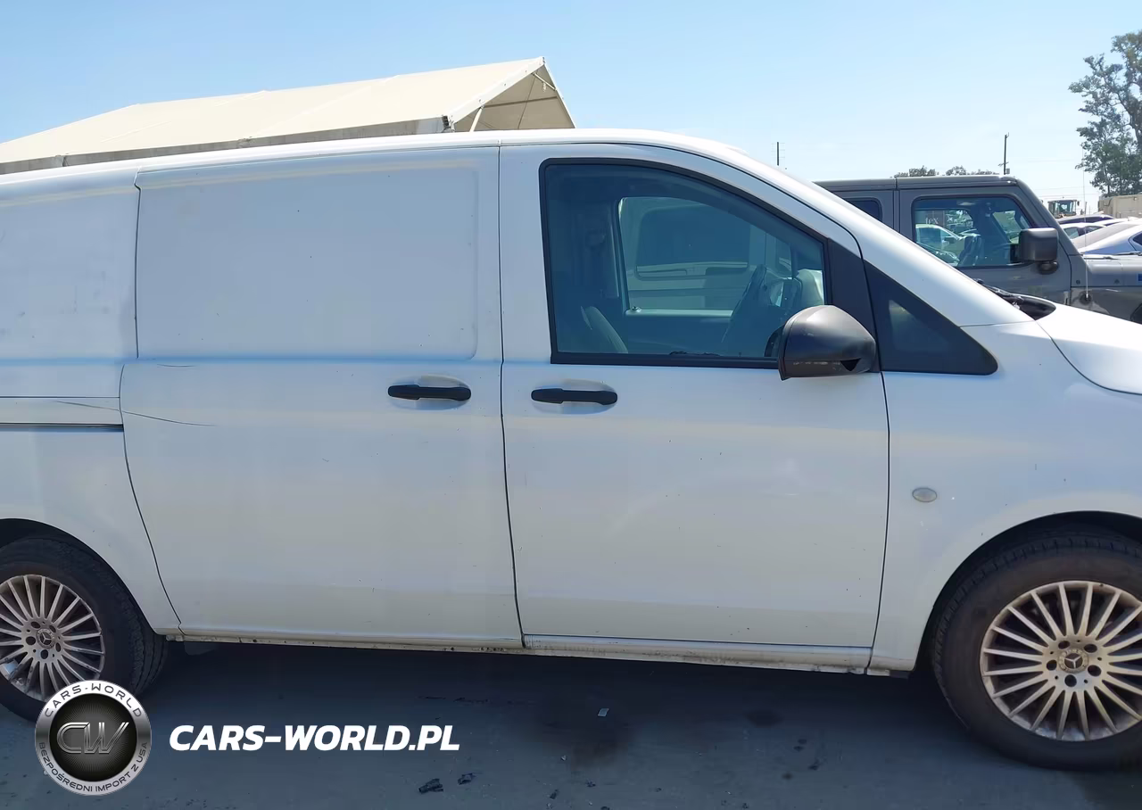 2018 Mercedes-Benz Metris VIN:WD3PG2EA3J3414049 - 13